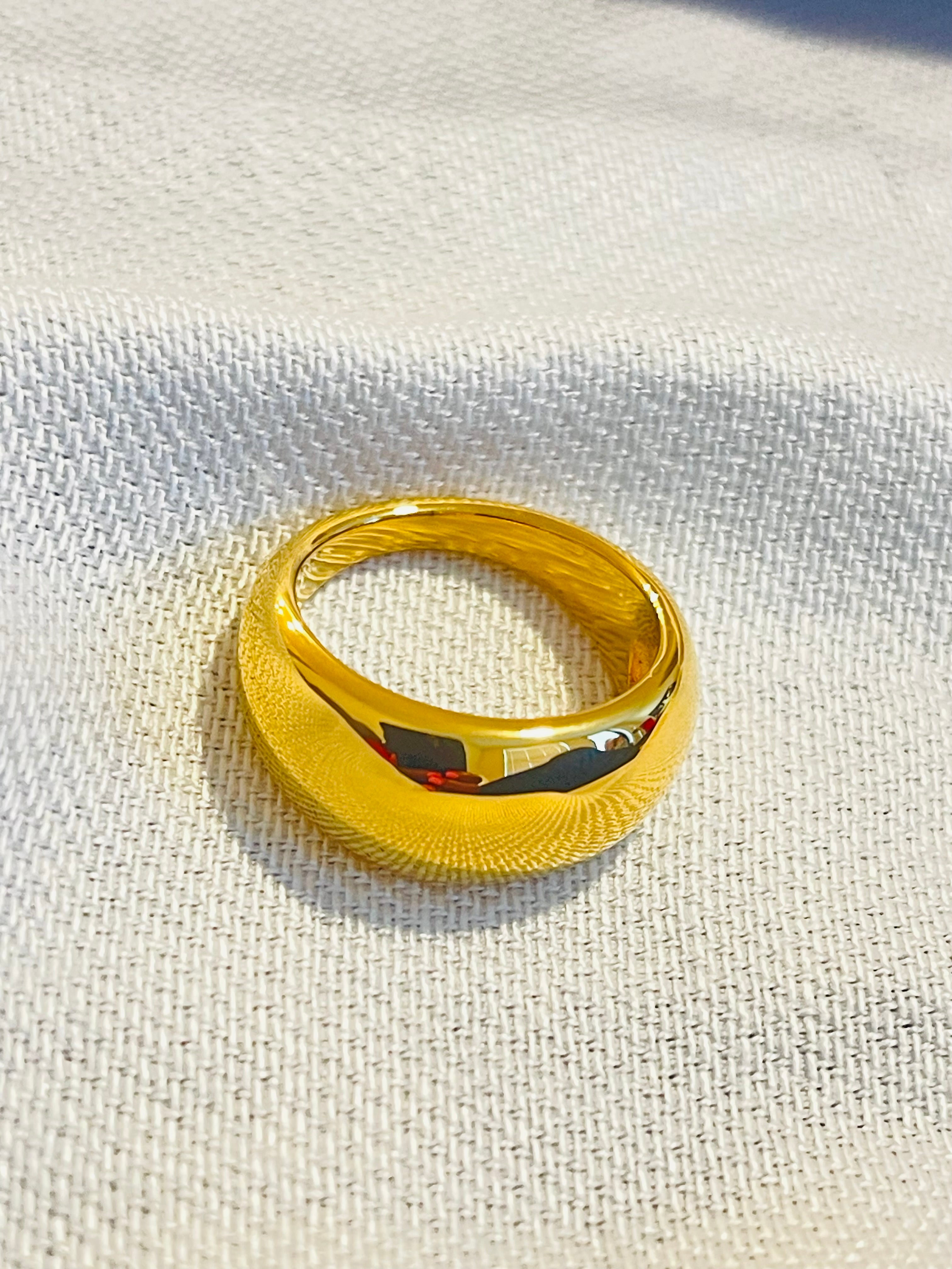 PEACH GOLD RING