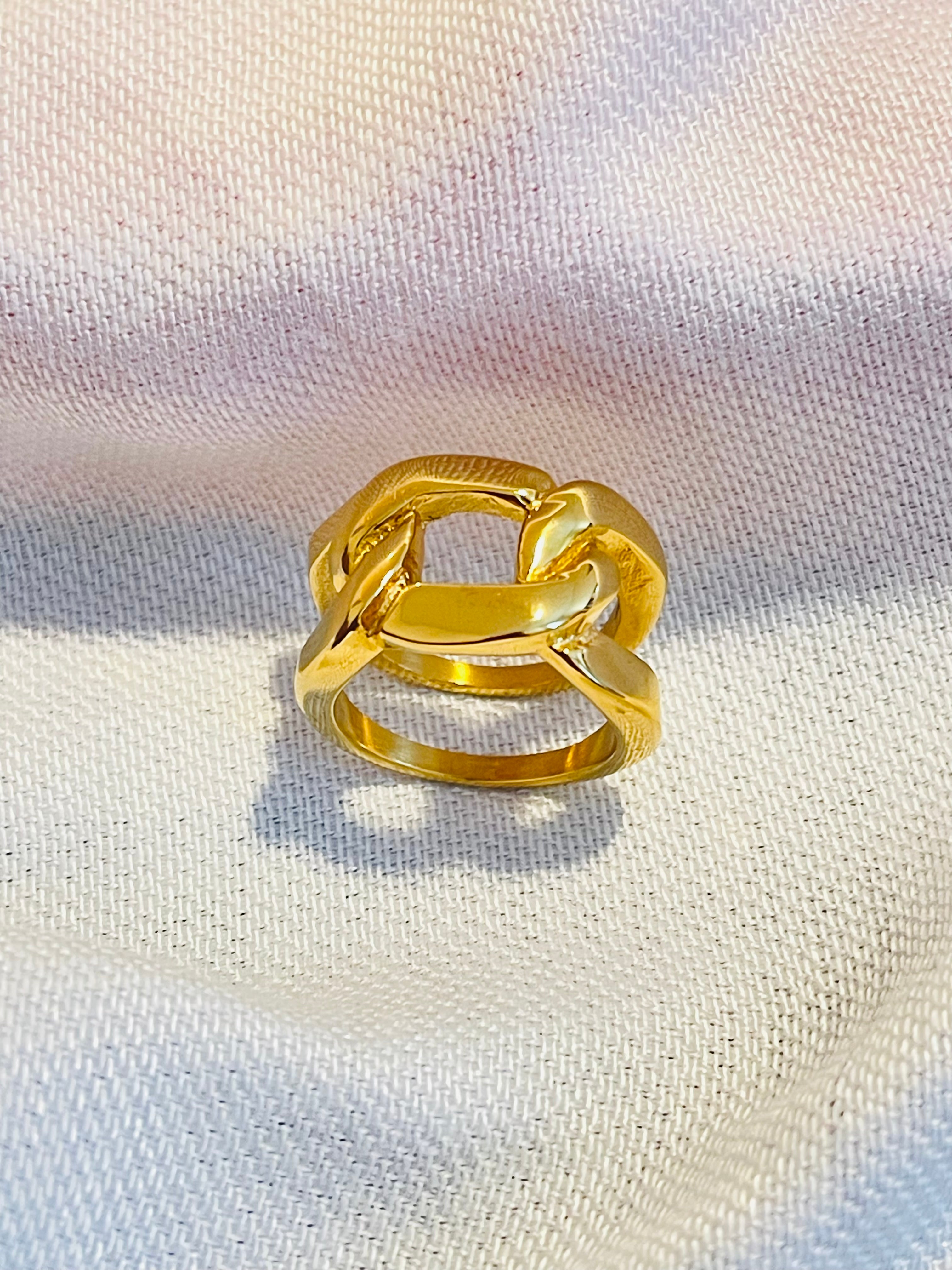 CHYCHY GOLD RING