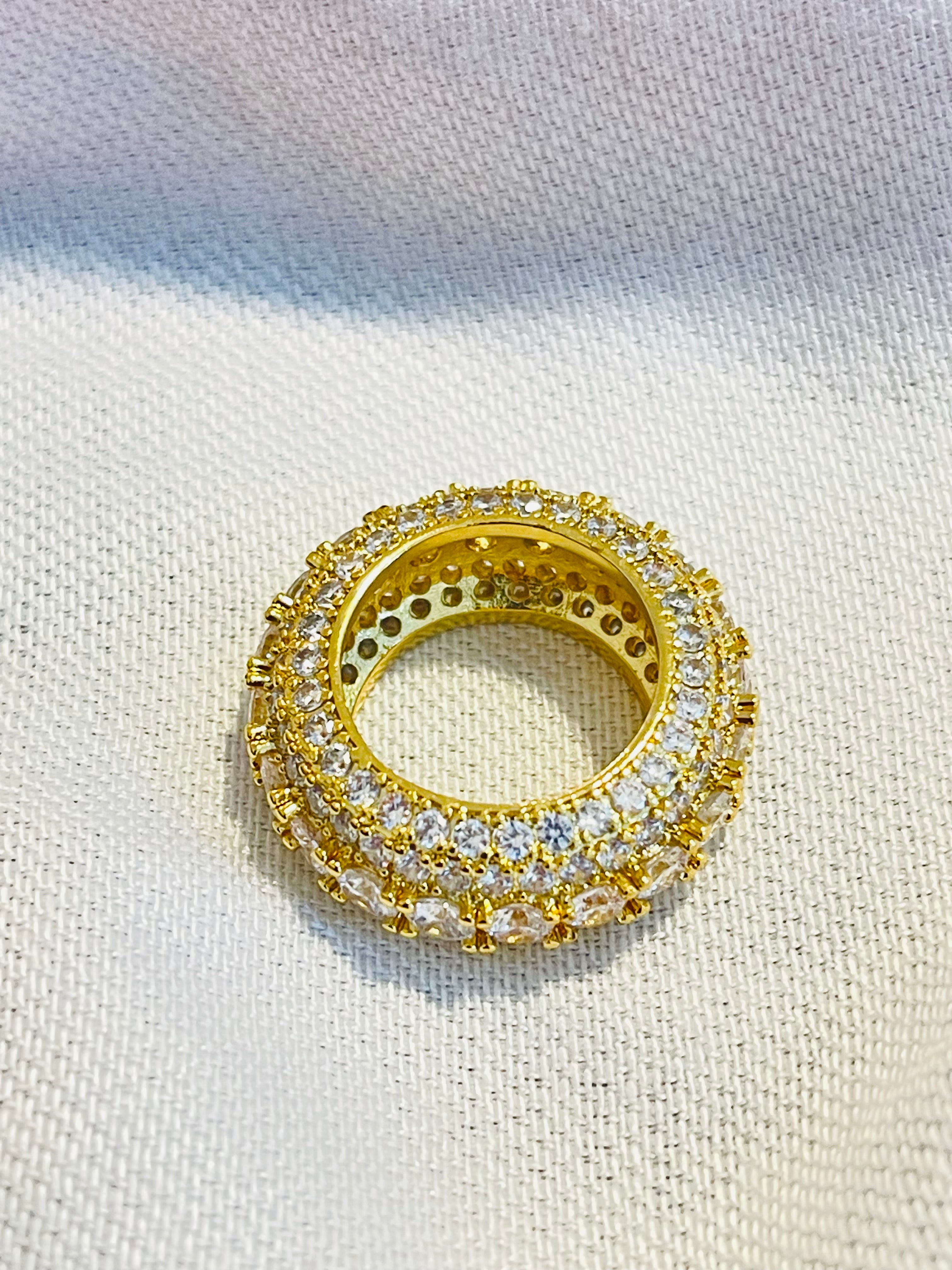 GEM GOLD RING