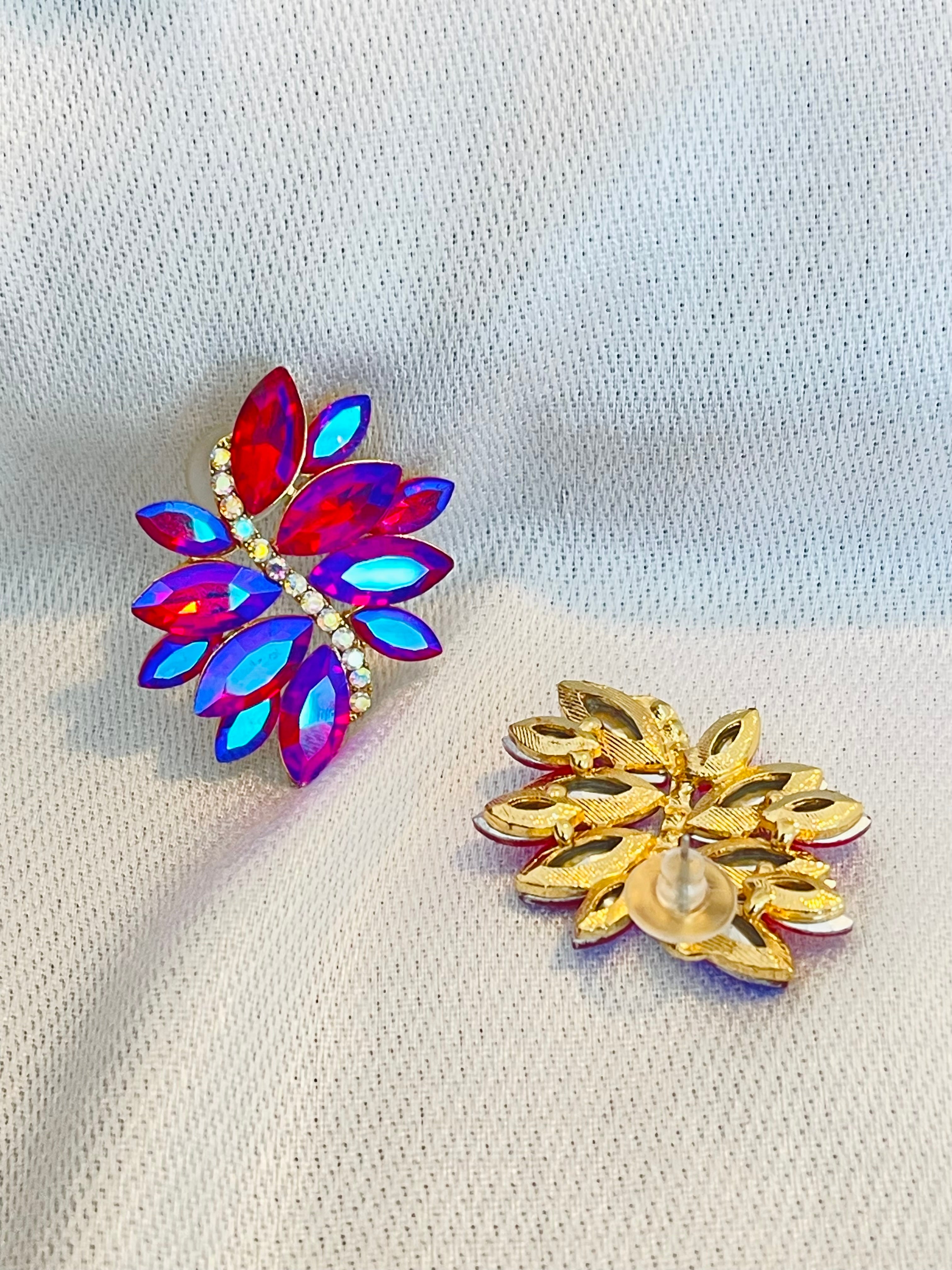 DARLING FLEUR PINKY EARRINGS