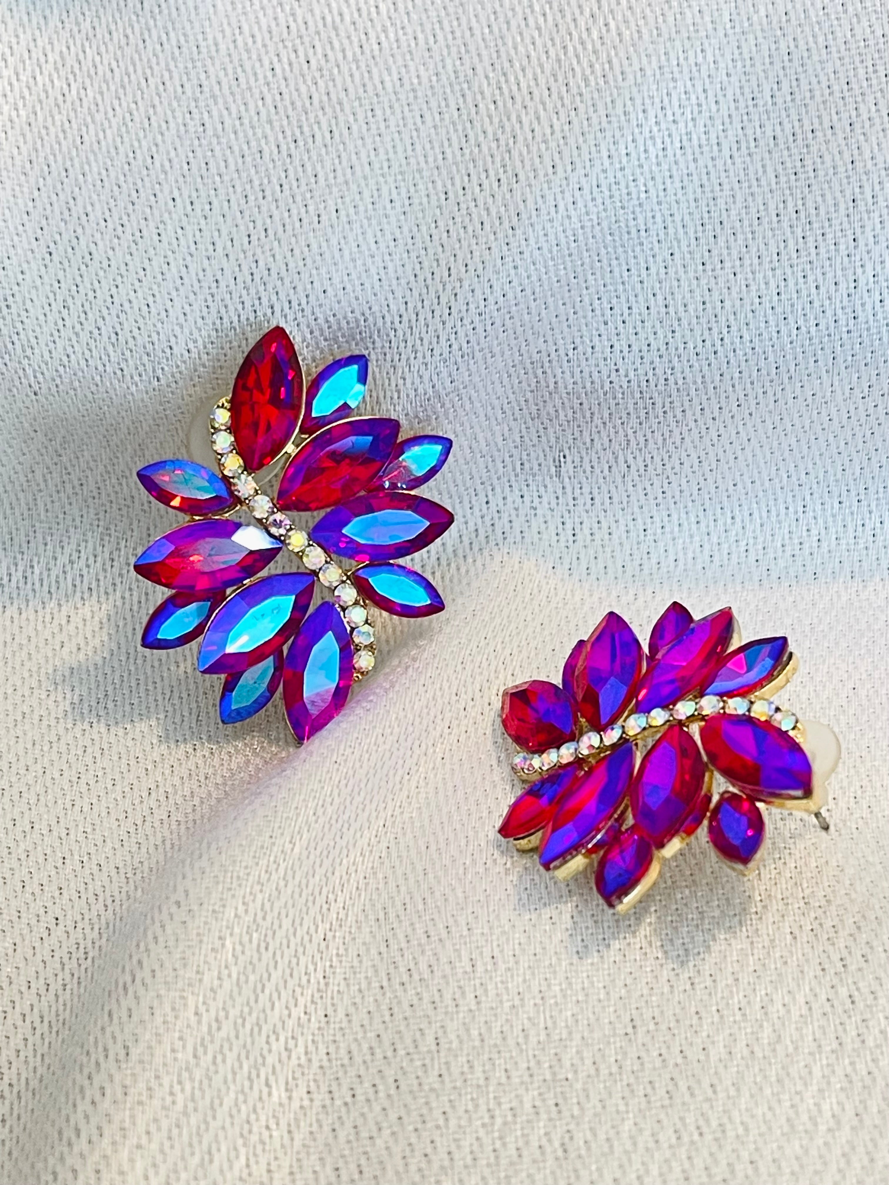 DARLING FLEUR PINKY EARRINGS