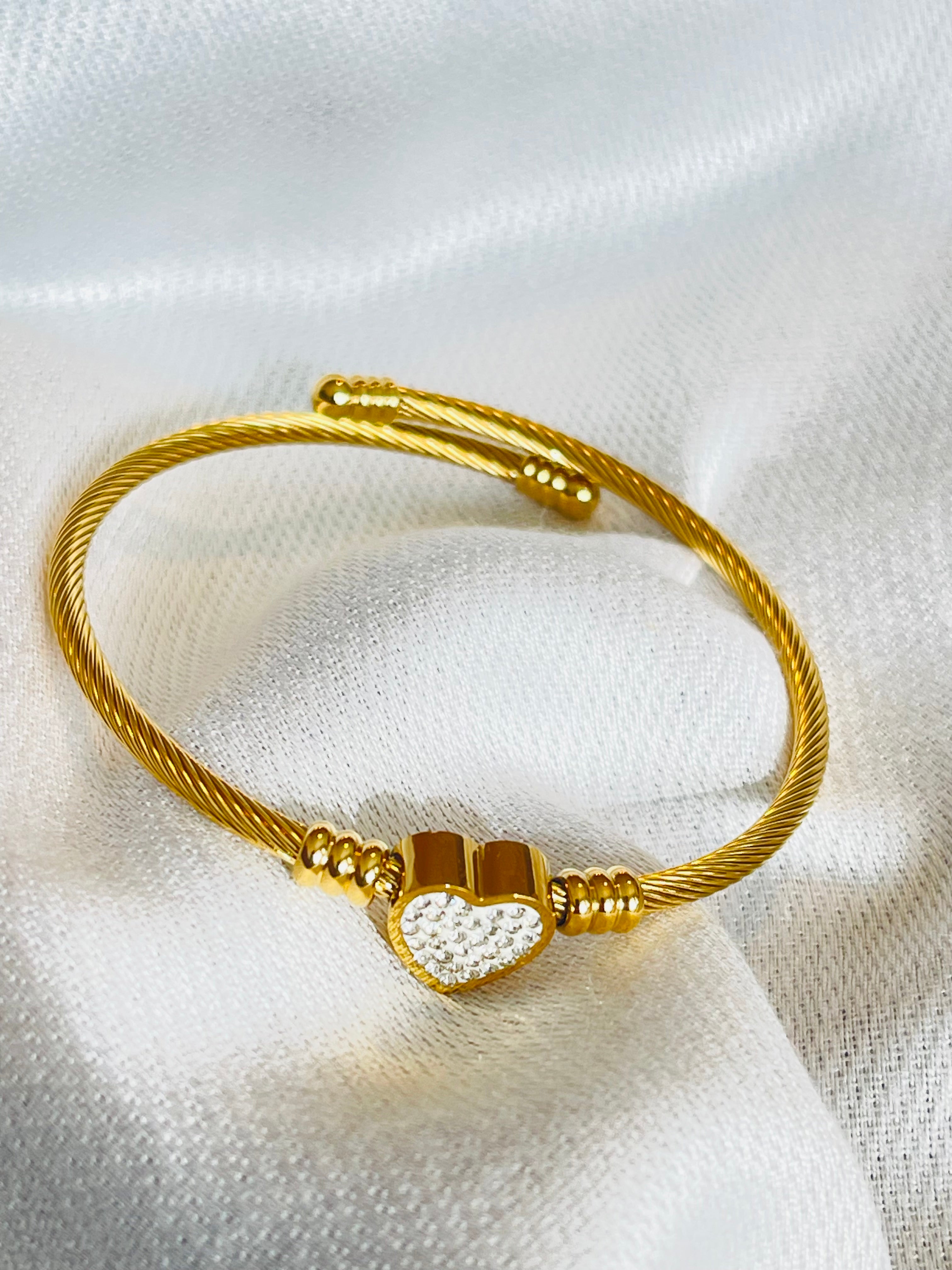 BELLA TWISTED BAND GOLD BRACELET
